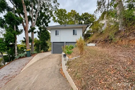 33 Fletcher St, West Gladstone, QLD 4680