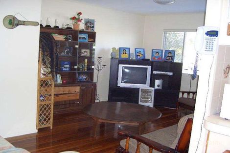 Property photo of 120 Cemetery Road Raceview QLD 4305