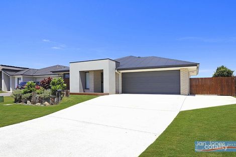 Property photo of 28 Abercrombie Street Mango Hill QLD 4509