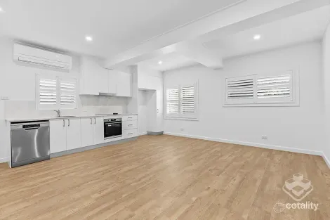 Property photo of 172 Broadmeadow Road Broadmeadow NSW 2292