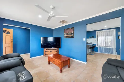 Property photo of 32 Janine Drive Burton SA 5110