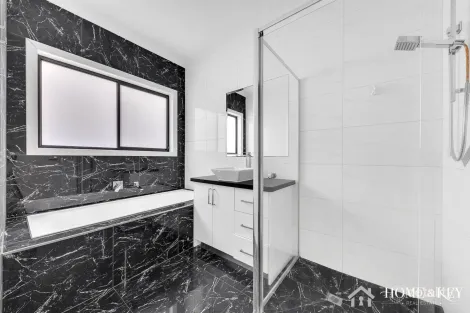 Property photo of 2 Cotswold Way Mernda VIC 3754