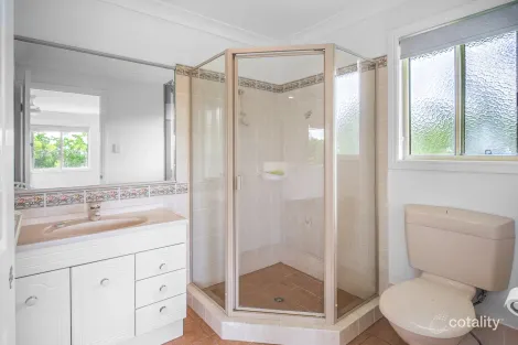Property photo of 19 Ocean Park Drive Dundowran Beach QLD 4655
