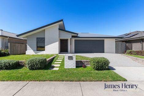 30 Mayo Cres, Chisholm, NSW 2322