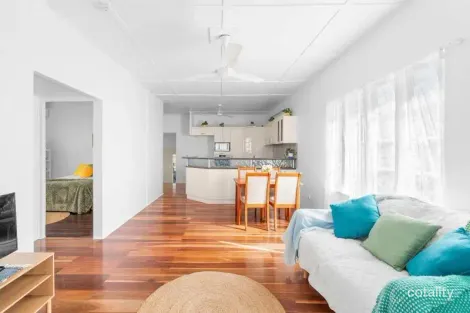 Property photo of 31 Streeter Avenue West Mackay QLD 4740
