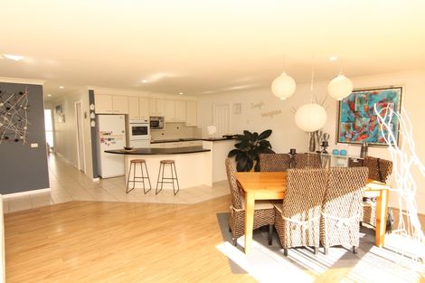 Property photo of 2/31 Amanda Crescent Forster NSW 2428