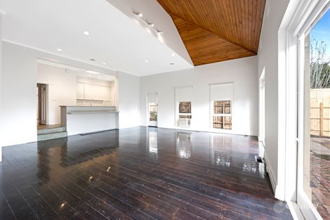 20 Hampden Rd, Armadale, VIC 3143