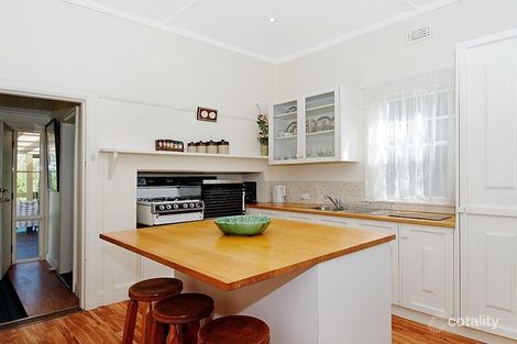 Property photo of 34 Alfred Road Essendon VIC 3040