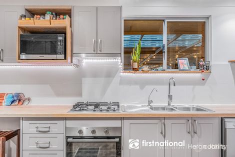 Property photo of 11 Bubara Way Ferndale WA 6148