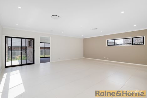 Property photo of 22 Jayden Crescent Schofields NSW 2762