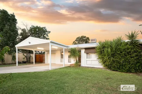 156 Hume St, Corowa, NSW 2646