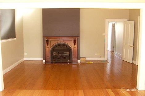 Property photo of 12 Latrobe Street Newport VIC 3015