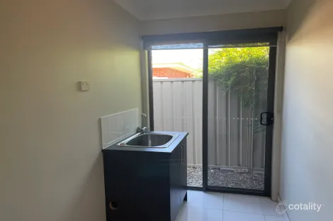 Property photo of 10 Prospect Crescent Kialla VIC 3631