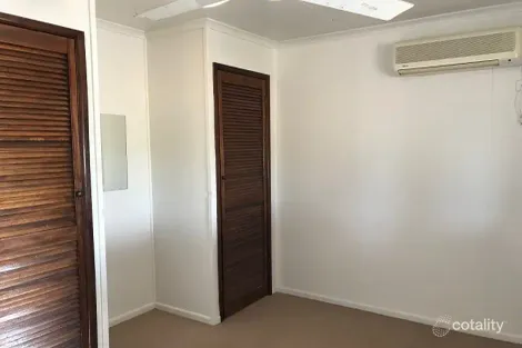 Property photo of 11 King Street Moura QLD 4718