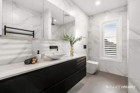 Property photo of 5 Steedman Street Mordialloc VIC 3195