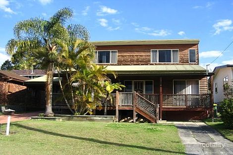 15 Lakewood Ave, Green Point, NSW 2251