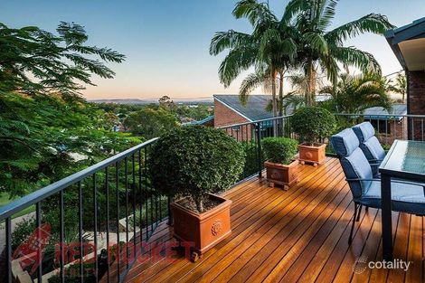 Property photo of 12 Quondare Court Springwood QLD 4127