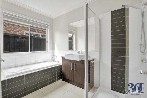 Property photo of 35 River Views Road Harkness VIC 3337
