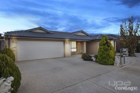 Property photo of 44 Cooloongup Crescent Harkness VIC 3337