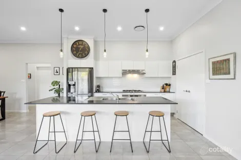 Property photo of 21 Sandbox Road Wentworth Falls NSW 2782