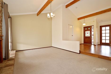 Property photo of 16 Hebbard Street Samson WA 6163