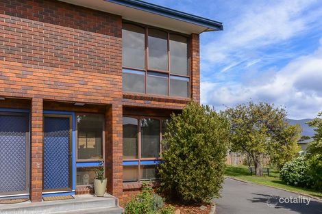 4/14 Milford St, Lindisfarne, TAS 7015