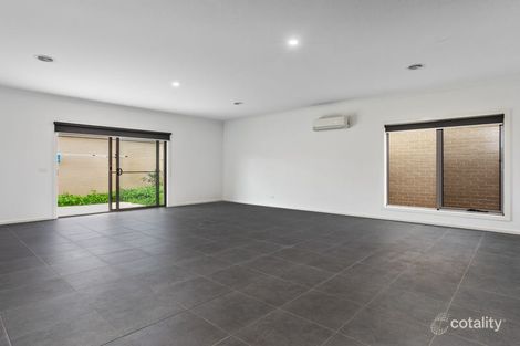 Property photo of 50 Cranberry Crescent Manor Lakes VIC 3024