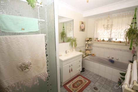 Property photo of 9 Voyager Way Dubbo NSW 2830