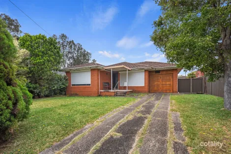Property photo of 33 Apex Avenue Picnic Point NSW 2213
