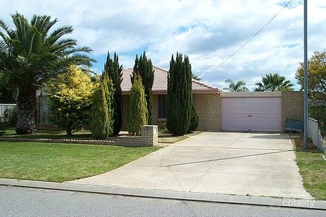 Property photo of 7 Rason Close Cooloongup WA 6168
