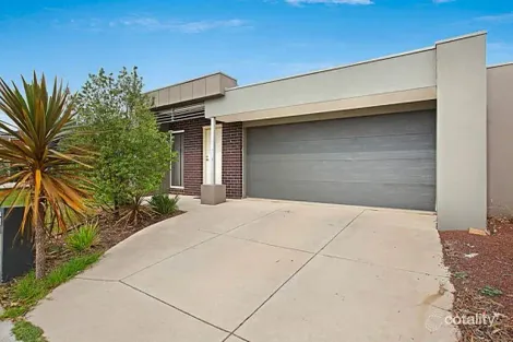 82 Hamish Dr, Tarneit, VIC 3029