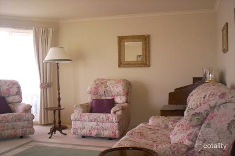 Property photo of 11 Brookland Greens Boulevard Cranbourne VIC 3977