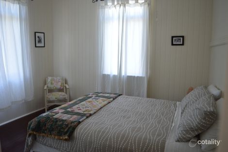Property photo of 2 Sandpiper Drive Regency Downs QLD 4341