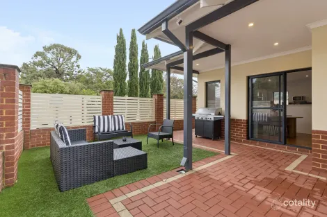 Property photo of 1/63 River Road Kelmscott WA 6111