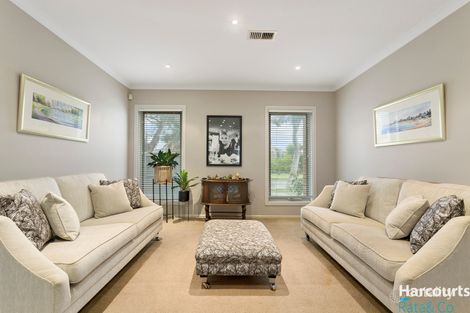 Property photo of 55 Hawkstowe Parade South Morang VIC 3752