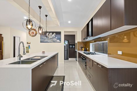 Property photo of 10 Bringa Drive Mickleham VIC 3064