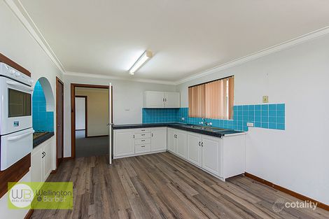 Property photo of 2 Haynes Court Armadale WA 6112