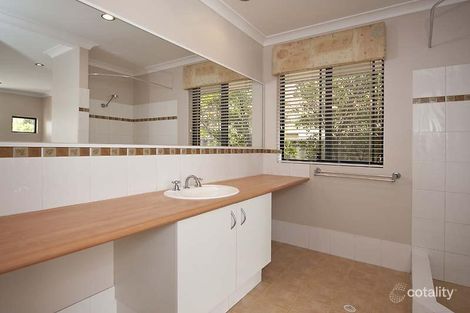 Property photo of 11 Renner Circle Wanneroo WA 6065