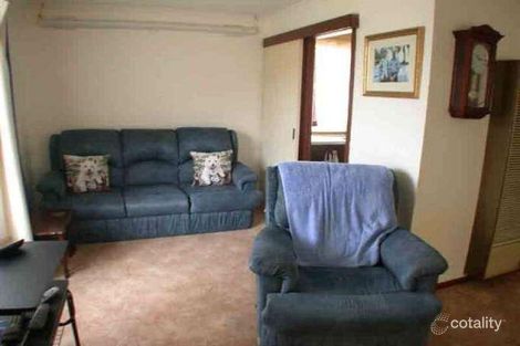 Property photo of 7 Wilam Court Cranbourne VIC 3977
