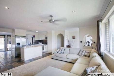Property photo of 6 Quartz Place Carrara QLD 4211