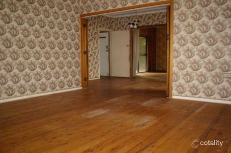 Property photo of 19 Royal Avenue Birrong NSW 2143