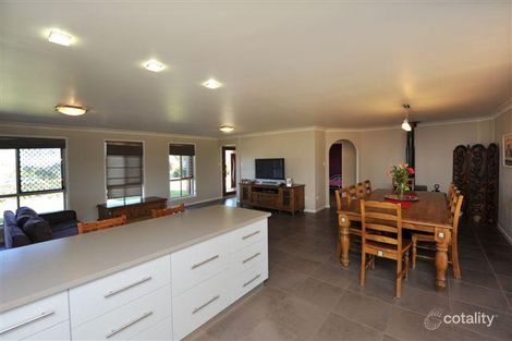 Property photo of 22 Schloss Court Westbrook QLD 4350