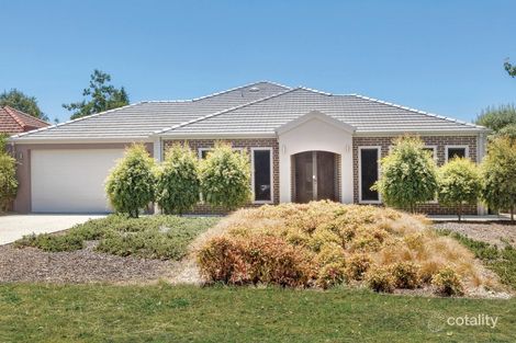 12 Stirling Dr, Lake Gardens, VIC 3355