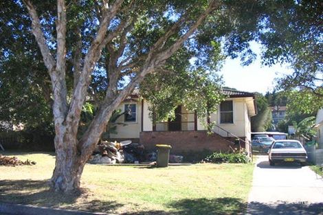 24 Hardwick Cres, Mount Warrigal, NSW 2528