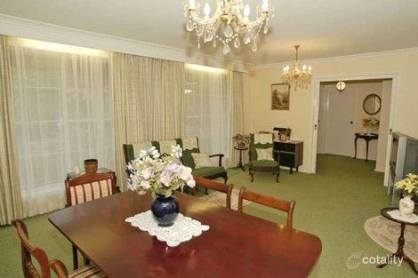 Property photo of 14 Cherry Tree Grove Croydon VIC 3136