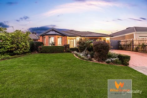 Property photo of 8 Rodlarni Crescent Berwick VIC 3806