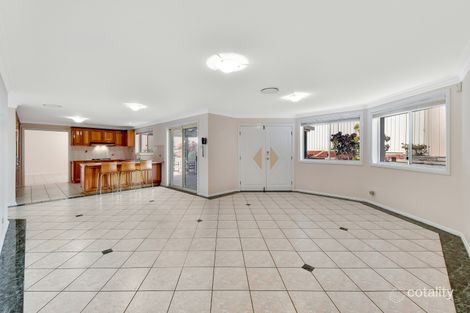 Property photo of 5 Hyalin Place Eagle Vale NSW 2558