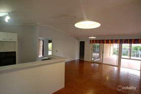 Property photo of 16 Carinya Crescent Karana Downs QLD 4306