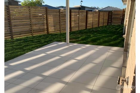 Property photo of 4 Cambridge Circuit Pimpama QLD 4209