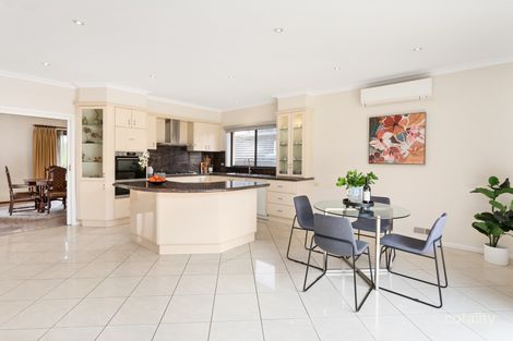 Property photo of 39 Oakpark Drive Chadstone VIC 3148
